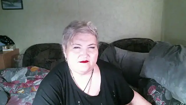 Lana555 现场XXX聊天