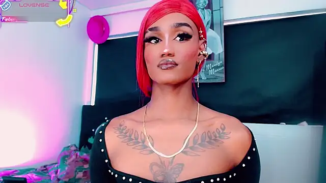 Kendall_hornyyn Webbikameraesitys