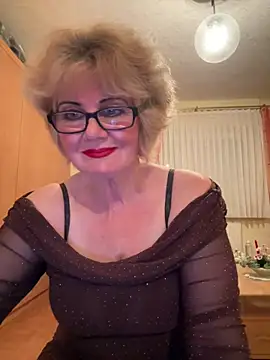 Chatroom XXX en direct de AngelBlonda