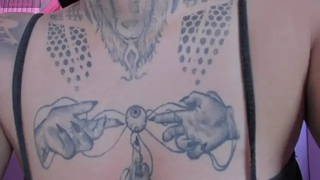 Adri_tatto_7のライブXXXチャット