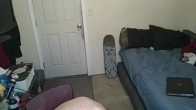 Johnny1991Bluntn Webbikameraesitys