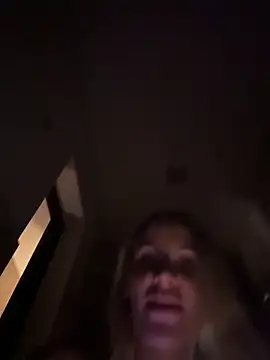 jasminesummer XXX чат на живо