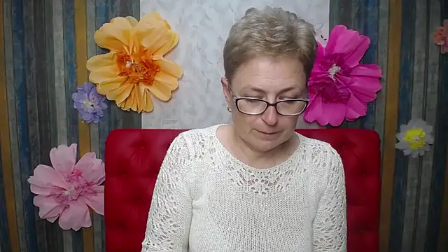 EmiliaGree Chat XXX in diretta