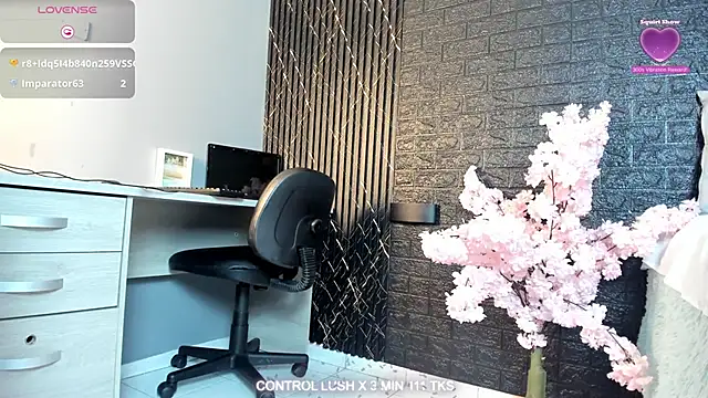 Jacky-wolf1 Live XXX Chat