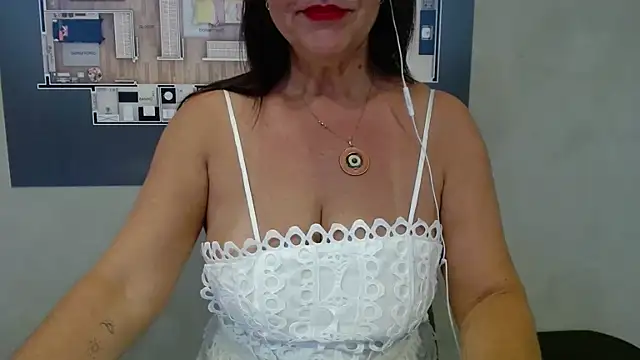 Lindagoddess75: απευθείας συνομιλία ΧΧΧ