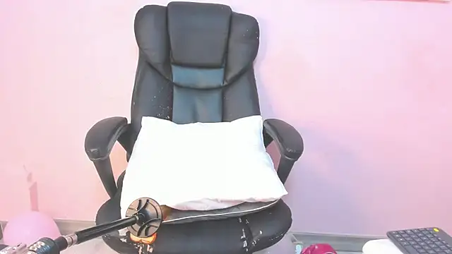 CristyBloom's Live XXX Chat