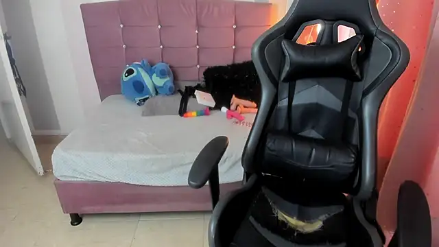Chat XXX en directo de Wanda_sg