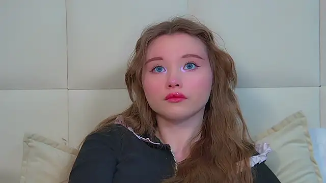 Webkamerová show KeiraAsti