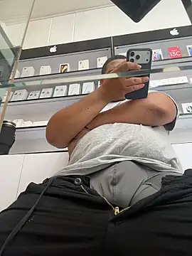 Patricio_02's Live XXX Chat