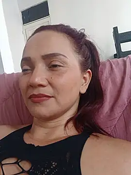 Amanda39's Live XXX Chat