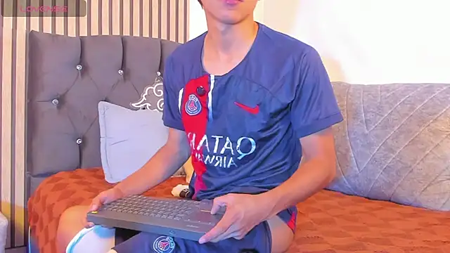 Angel_esteban_fx 现场XXX聊天