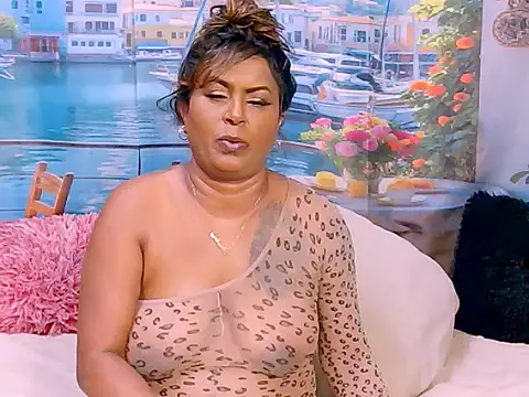 indiansparkle Chat XXX in diretta