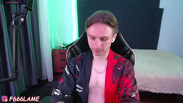 Вебкам-шоу F666LAME