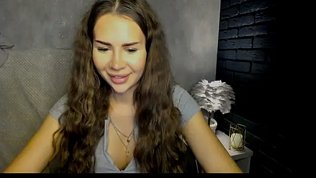 SuraMune Adlı Modelin Web Kamerası Şovu