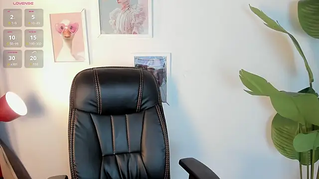 Laukyubey1 Live XXX-chat