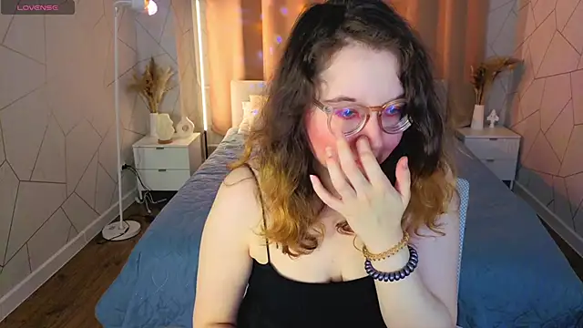 Aleks-caster's Live XXX Chat