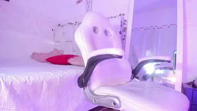 LiilithNyx Adlı Modelin Canlı XXX Sohbeti
