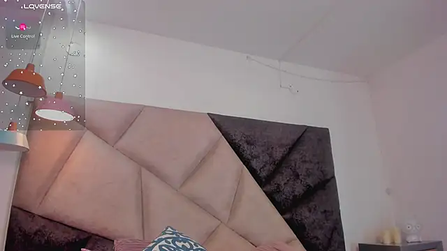 FaloonRoussel লাইভ XXX চ্যাট
