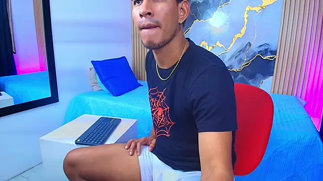 Show modela JacobWolf__ na web-kameri