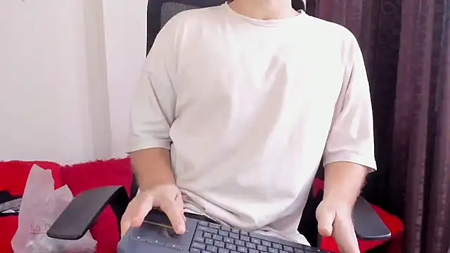 michacosio webcam show