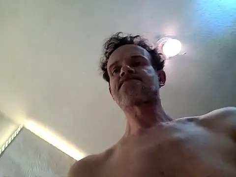 Drewpackn8's Webcam Show