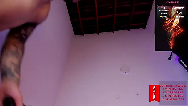 Matt_Ferrer élő XXX-chatje