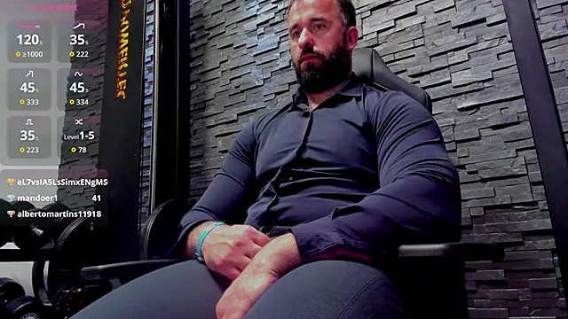 Živý XXX chat David_Big_Daddy