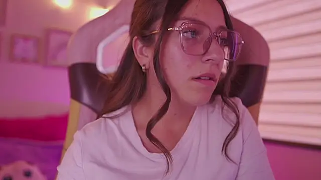 Czat XXX na żywo – milly_kenner