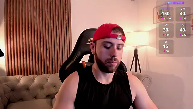 חדר צ'אט בשידור חי של Maximo_Wolff