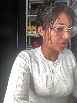 Czat XXX na żywo – naomifox_
