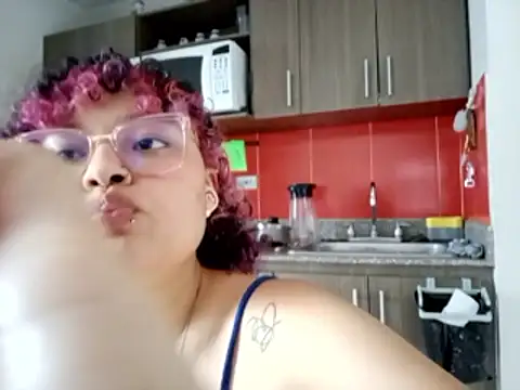 Ari_vibesX 라이브 XXX 채팅