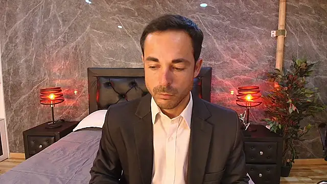 Adams_Sanz 现场XXX聊天