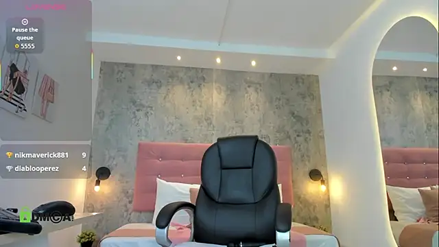 Chat +18 de RomaBellanova ao vivo