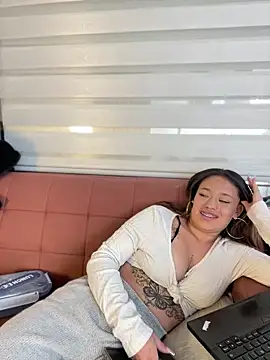 צ'אט XXX בשידור חי של Diosa_Pinkk