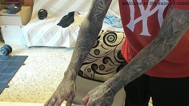 kaiser679_ Live XXX-chat