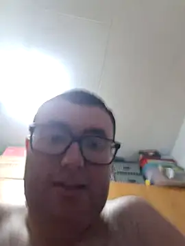 Javier_bear Live XXX-chat