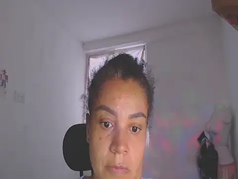 Chat XXX en directo de shayna_cute
