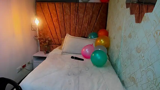 Zoe__Taylor__ Obrolan Langsung XXX