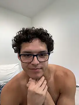 XXX chat uživo modela Caleb-Sweats