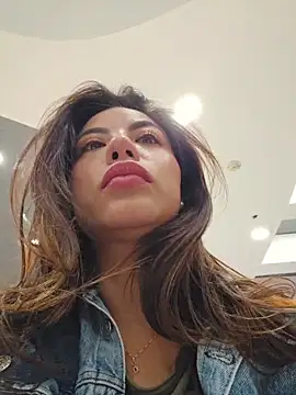 Karen_San_Miguel webkamerás műsora