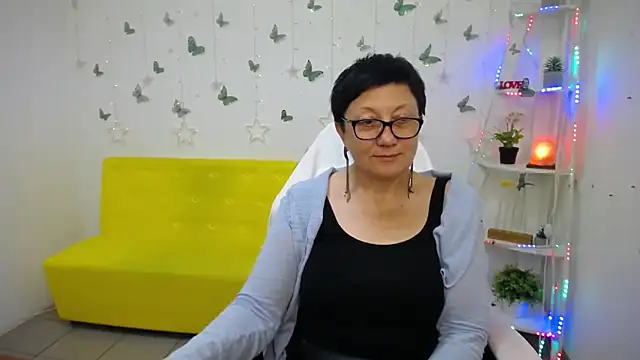 Czat XXX na żywo – EmilyL0ve