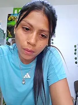 חדר צ'אט בשידור חי של Tatianna_Loove_