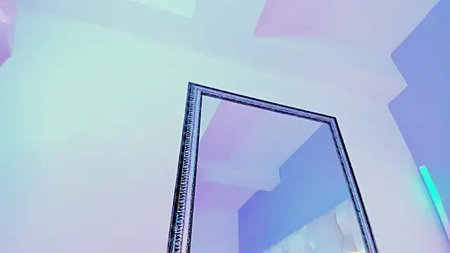 חדר צ'אט בשידור  חי של Emma_Houston_