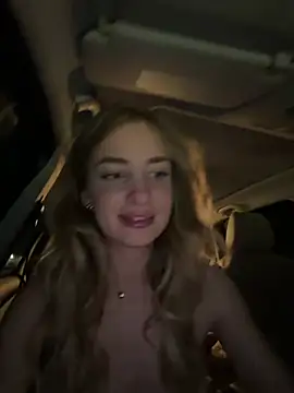 XXX chat uživo modela EvieEvans
