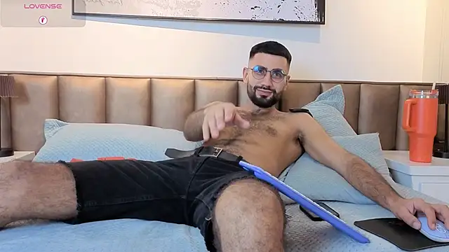 XXX chat uživo modela Ethan__Walker
