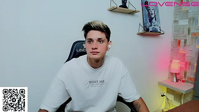flaquito___'s Live XXX Chat