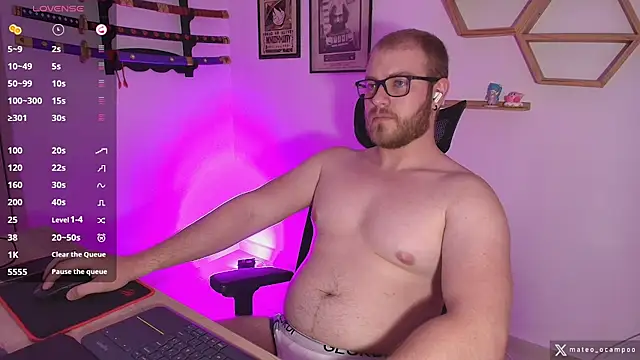 Pokazy przed kamerką – mateo_ocampo