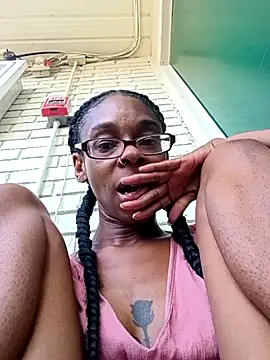 Jasmine_FullsShine live XXX chat