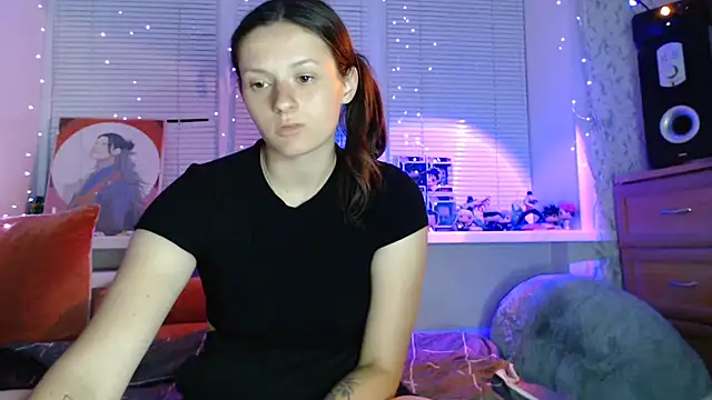 only_ubuterfly1 élő XXX-chatje