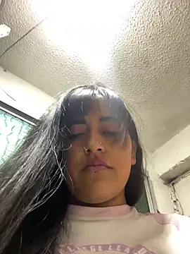 Annie_Alicee Show Webcam